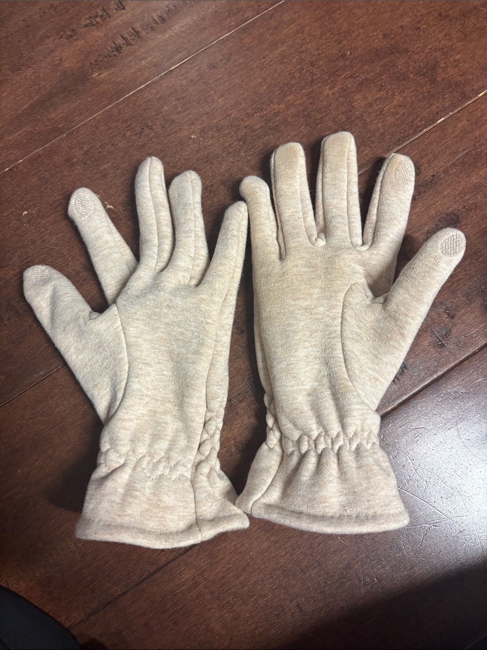 Women's Cream Knit Winter Gloves